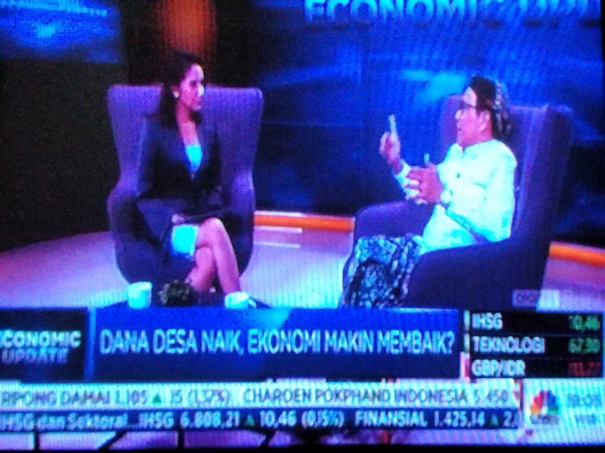 #DanaDesaNaikEkonomiMembaik

<a href="/jokowi/">Joko Widodo</a> 
<a href="/halimiskandarnu/">ABDUL HALIM ISKANDAR</a>
@Kemendespdtt
<a href="/malik_haramain/">malikharamain</a>
<a href="/imansyukri/">Iman Sukri</a>
<a href="/taufikmadjid71/">IG : taufik.madjid</a>
@yusradaridesa 
<a href="/azzameldzikrie/">#SantriIndonesia</a> 
<a href="/tppkemendes/">TPP KEMENDES</a>