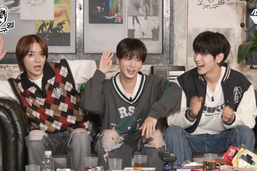 soompi's tweet photo. WATCH: #TXT Hints That They'll Be Performing Unreleased Songs At #Lollapalooza 2023
https://t.co/vz7e9AKs0b https://t.co/2LVYgWDVO7