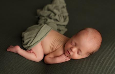 RMAofMichigan's tweet photo. We are thrilled to welcome not just one, but TWO adorable new members to our RMA family. 👶👶 Congratulations to new parents Abby &amp; Justin on welcoming their precious twins, Ellis &amp; Britta! 🎉❤️

📸 Photo credit: Giggle N' Grow Studio https://t.co/bo2kSdvJbG