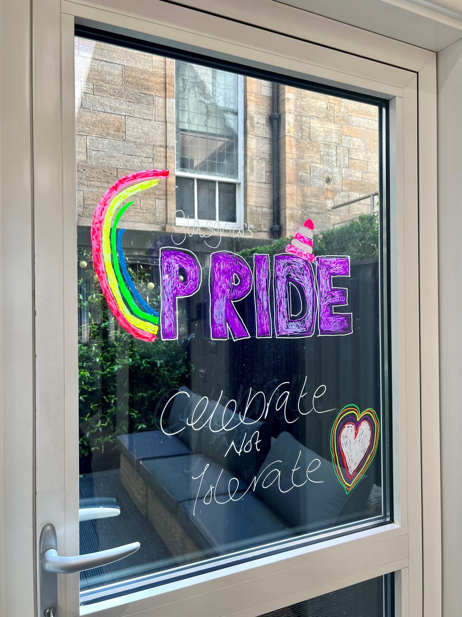 MDDUS_News's tweet photo. 🌈We can't wait to join thousands of people marching for #Pride in Glasgow this Saturday.  

🌈In the meantime, we are taking part in the @MardiGla rainbow challenge by decorating our offices and enjoying delicious treats to raise money for @LGBTfdn 

🌈The charity delivers advice, support and information services to LGBTQ+ communities.