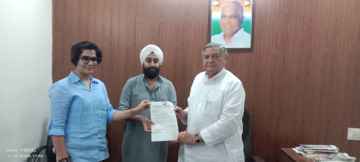 SawhneyAmandeep's tweet photo. Appointment as #GeneralSecretary of @NCPspeaks #DelhiState by Shri Yoganand Shastri Ji in the presence of @DoohanSonia Ji. Special thanks to Hon’ble Shri Rajeev Jha Ji for his blessings and support. It’s an honour to work under the leadership of Hon’ble @PawarSpeaks saheb! https://t.co/F2QocRjC3L