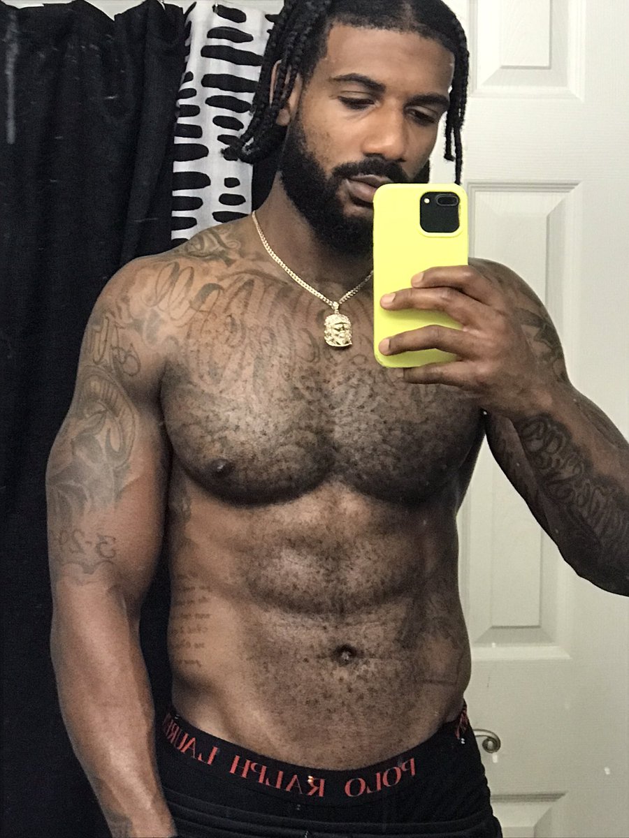 _ChosenOneGAMES's tweet photo. Fresh out the type🚿🧼
I am confident and comfortable in my own skin…. You should be too 😎
#HealthIsWealth
#ActionsOverExcuses
#LevelUpFitness📶💪🏾 https://t.co/O7nEPRrUTk