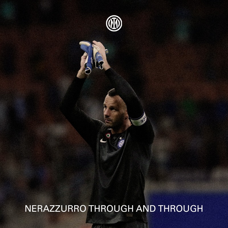 Inter's tweet photo. 🕘 40.894’ minuti giocati
🏟️ 455 partite insieme
🏆 5 trofei

 Quante emozioni Samir 🥹🖤💙

#ForzaInter
