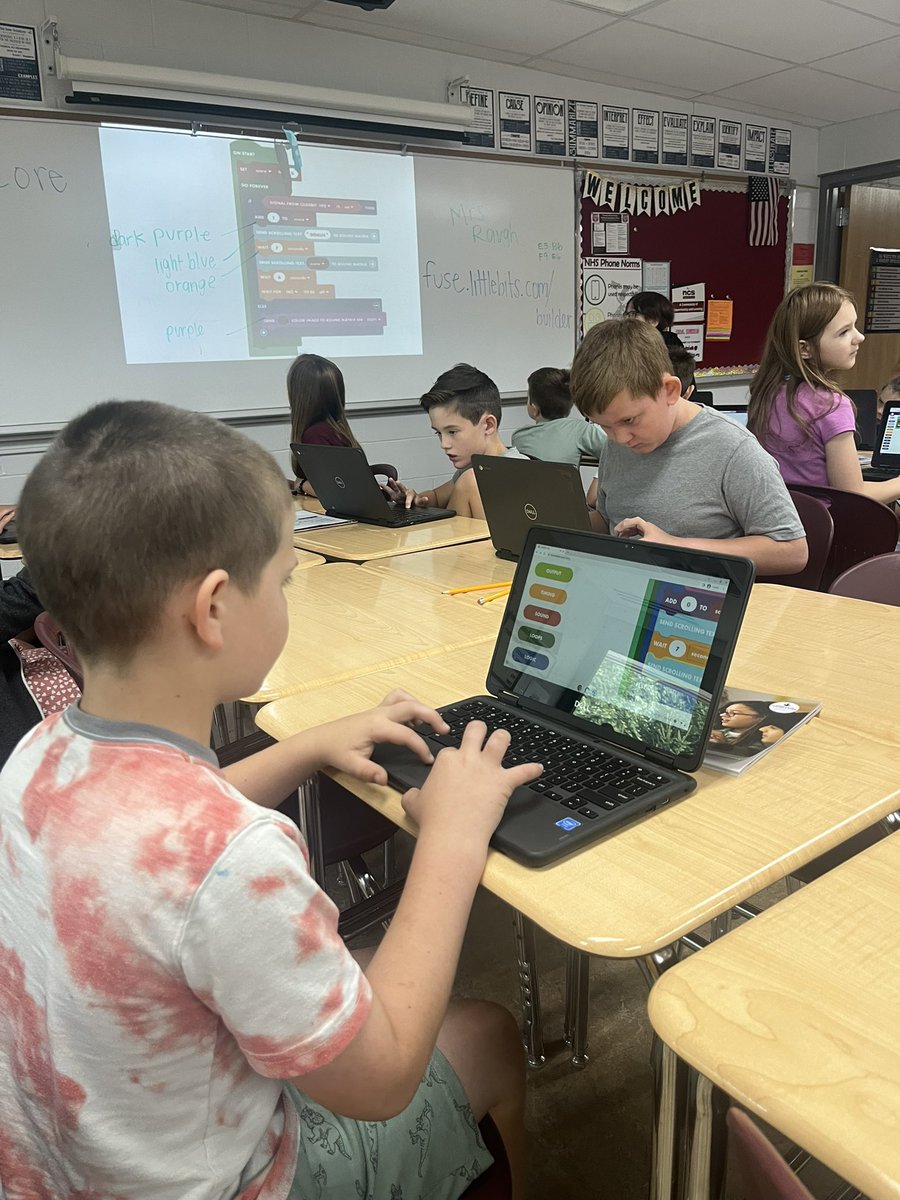MrsRaughsClass's tweet photo. Students coded their own creations today including an animated character and a “shoot out” soccer game ⚽️ #TheMagicofLearning https://t.co/2SPwlu4aqq