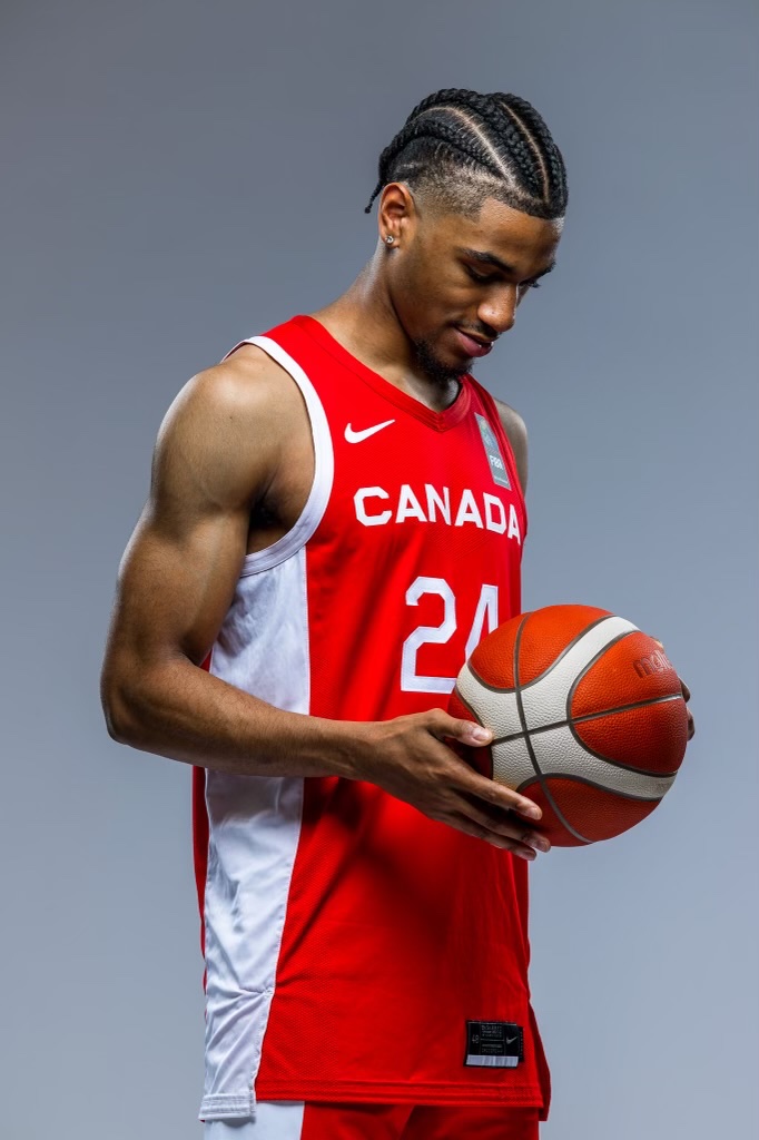 curtis_coward's tweet photo. Oh Canada!
A proud moment @KellenTynes  @quenta_adams @MaineMBB 
This is just the beginning. https://t.co/LUXKhJcUfJ