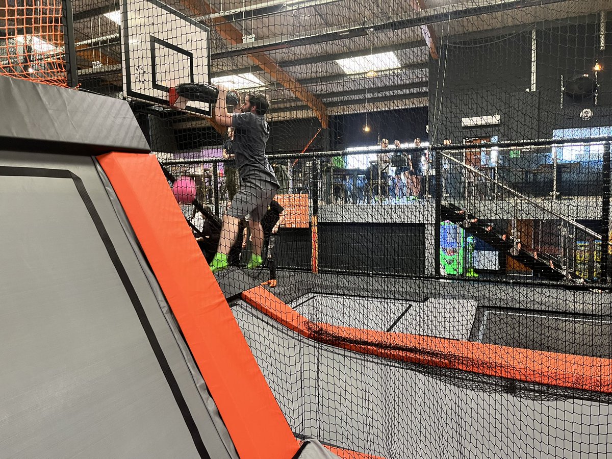 Staff vs staff heated up😂🔥