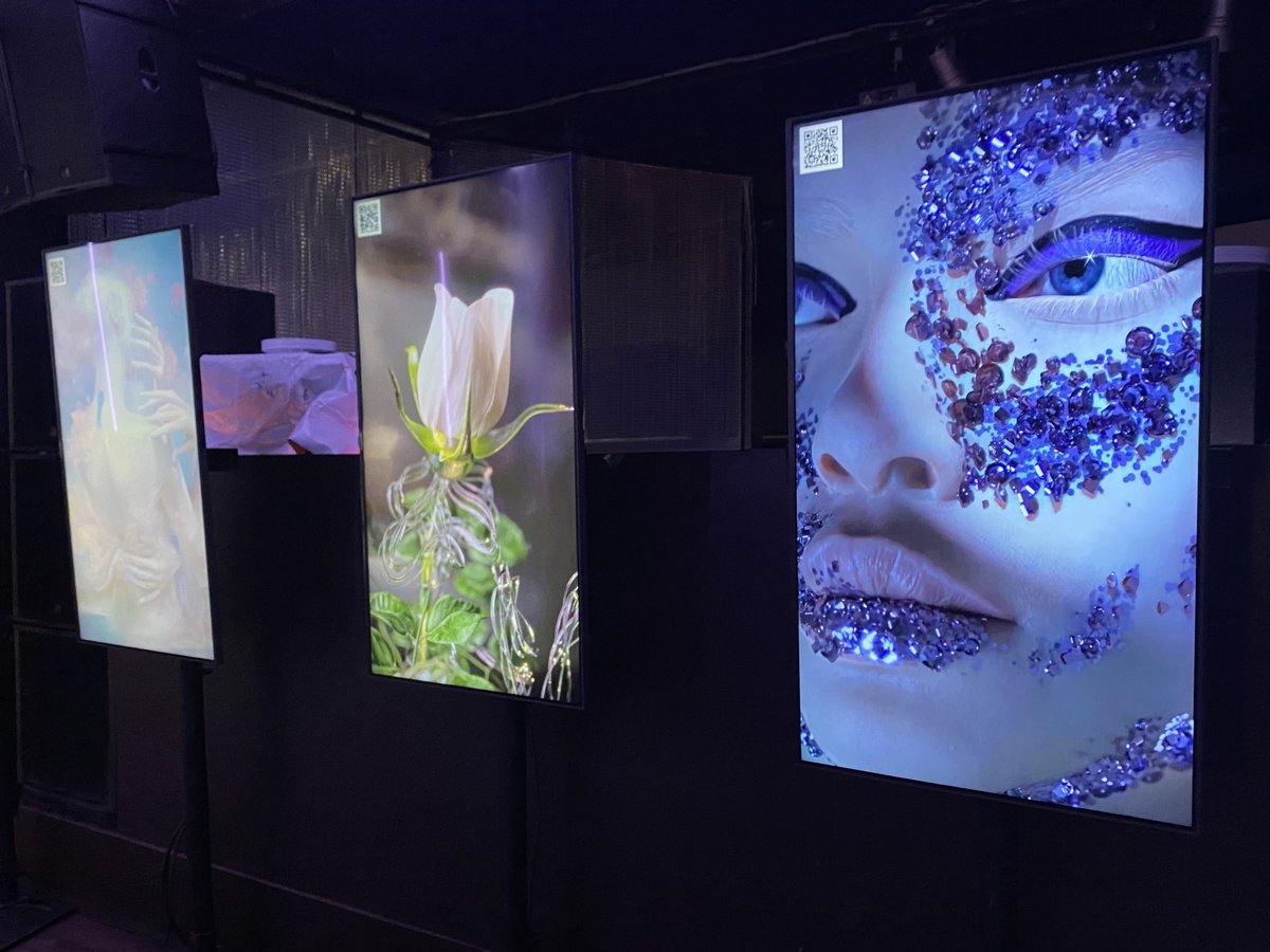 "The Shimmering Veil", currently being shown alongside <a href="/This_is_bloom/">Thisisbloom | Art first</a> collective at <a href="/BlockDownConf/">BlockDown Festival</a>!

Thank you <a href="/ClareMaguire/">clare ❀</a>, <a href="/murodigitalart/">Muro Digital Art</a> and @FiresMouth for this! 💥

(this work is currently still available too! hehe)