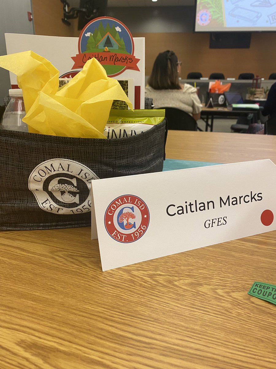 CaitlanMarcks's tweet photo. Onboarding for @cisdnews! Ready for this new adventure! #comalisd #4thgradeteacher https://t.co/w1fUUCguCR