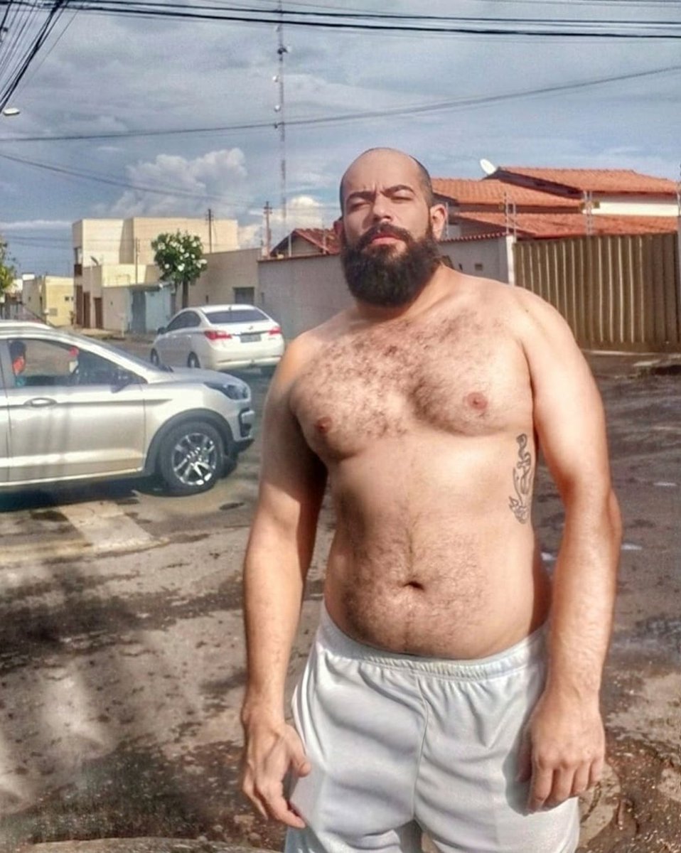 Já to na rua caçando algo pra comer 

Hoje vou mandar todo o meu pack completão com tudo q tenho 20 vídeos e 30 fotos só por 30 conto só chamar no watts app 

Watts app nos comentários.