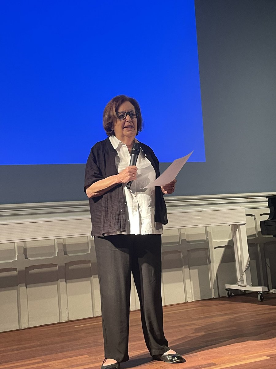 Carmen Pellicer tweet media