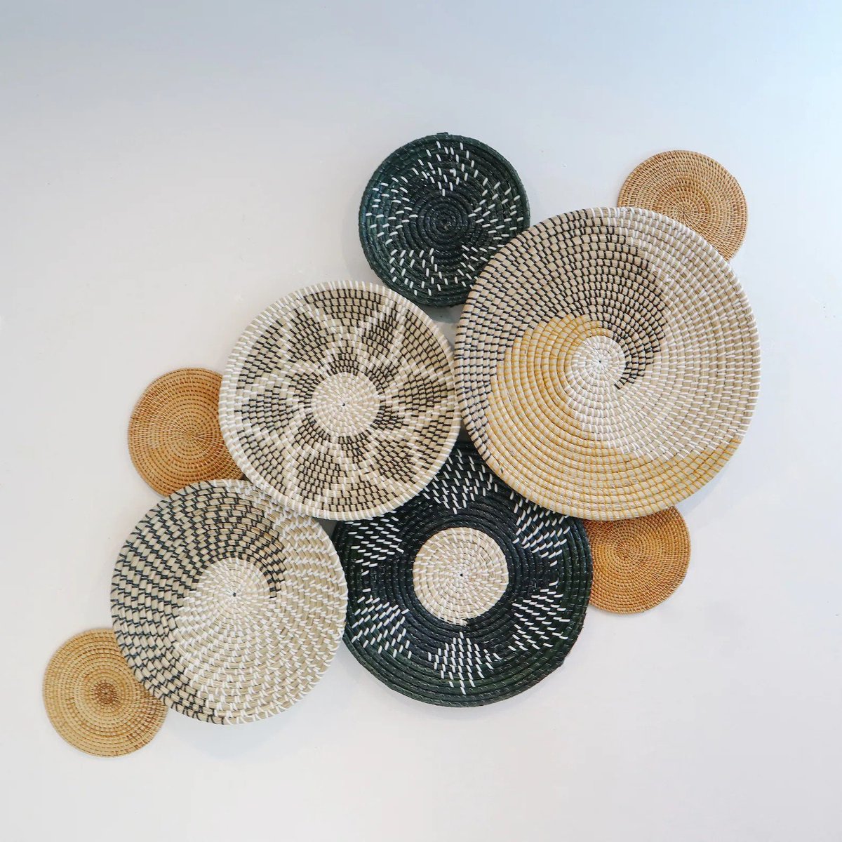 chicnchilldecor's tweet photo. Excited to share the latest addition to my #etsy shop: Wall Basket Decor, Boho Wall Art, Boho Wall Decor, Wall Basket For Hanging, Woven Wall Hanging, Wicker Wall Decor, Boho Decor, Wall Decor https://t.co/GwmvyhyIe9 #black #weavingtapestry #orange #bedroom #bohemian https://t.co/leHLBGyoXP