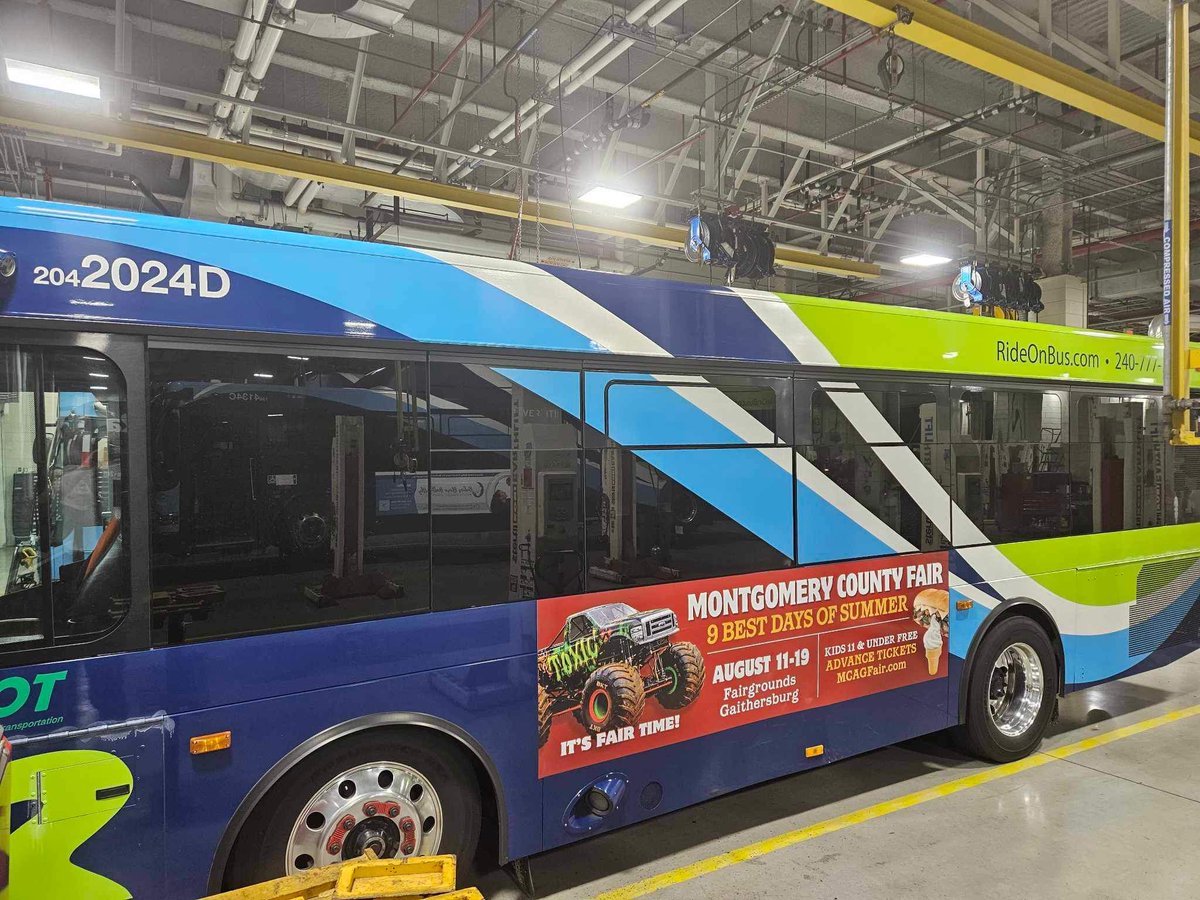 MOCOFAIR's tweet photo. 📣 The MOCO Fair is just around the corner & the signs are everywhere! Spotting those vibrant "9 Best Days of Summer" banners on @RideOnMCT Buses is a sure sign that the excitement is building. Aug 11 -19, 2023 https://t.co/lWbSmB7hhn #mocofair #9bestdaysofsummer #rideonbus! https://t.co/tBoQe23MDz