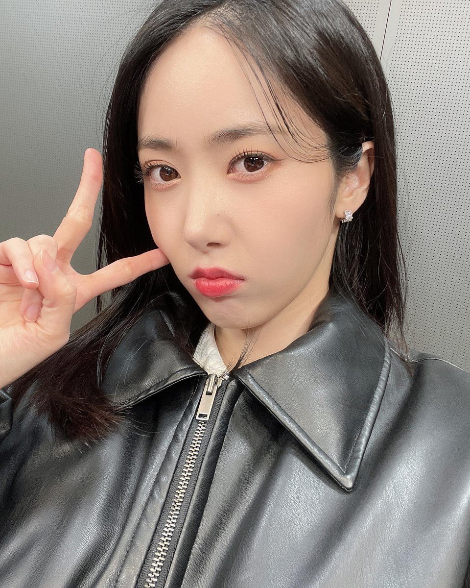 scen3stlrs's tweet photo. 𝐃id you hear #𝕃U͟ℂI𝔻ཐི·ཋྀ۪RI͜͡ℕA♡? Porque yo sí y la verdad que estoy encantada con los temas que saca @stfudynasty, últimamente he tenido #明晰夢ʼ𝑏𖦹ut·𝚢ou, don’t judge me pls, I love this woman. ★

𝑙ong 𓈒 ꒱ 𓏸 𝚕ivē ถึง☆ #arsyn .ᐟ https://t.co/vpGzSiiIVh