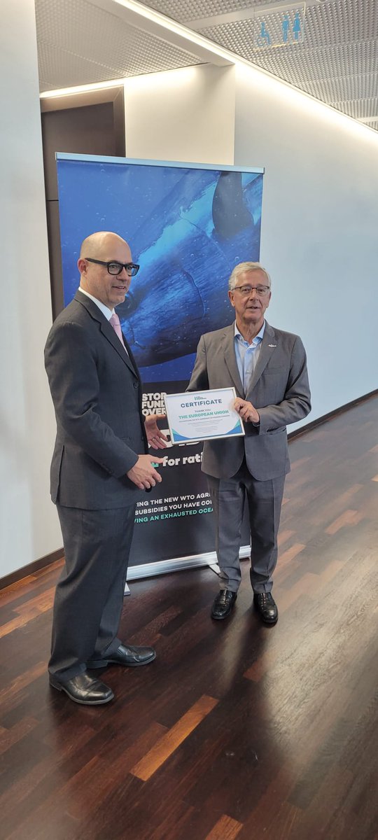 EUmissionWTO's tweet photo. Today @IISD_news, @WWF_Deutschland and @PewResearch paid us a visit to congratulate the 🇪🇺 and its Member States on the ratification of the 🐟#FisheriesSubsidies Agreement. So proud that the EU was among the first to ratify this agreement!

#WTOFishCount #SustainableDevelopment https://t.co/eT4wEFMzGr