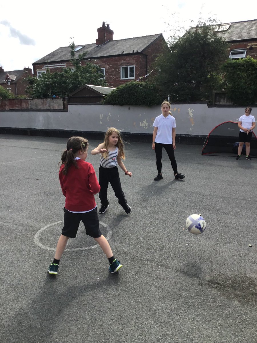 UPS Health and Fitness tweet media