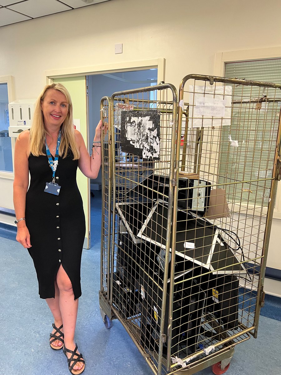 MpftDigital's tweet photo. 🔁Out with the Old, In with the New at Bradwell Hospital!💻

We're committed to providing the best tools for our healthcare heroes, ensuring they have the resources they need to deliver top-notch care👩‍⚕️

Join us on this exciting journey of transformation
#NewBeginnings #Upgrade https://t.co/gokMjeCn5Y