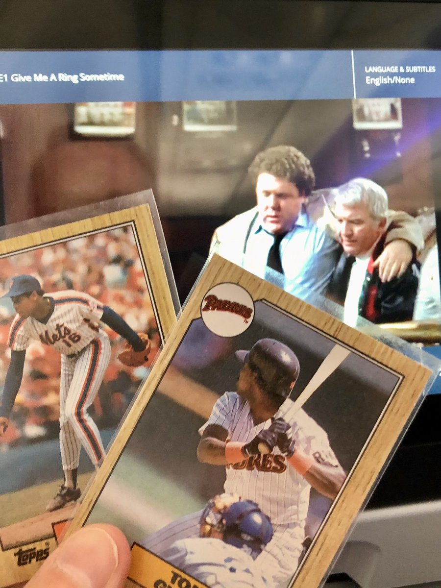 dhdrewry's tweet image. #walletcard travel day - “you wanna go where people know people are all the same…” season 1 episode 1 @OfficialMLBRFC @myjunkwax @Lost_Collector Cheers, y’all!