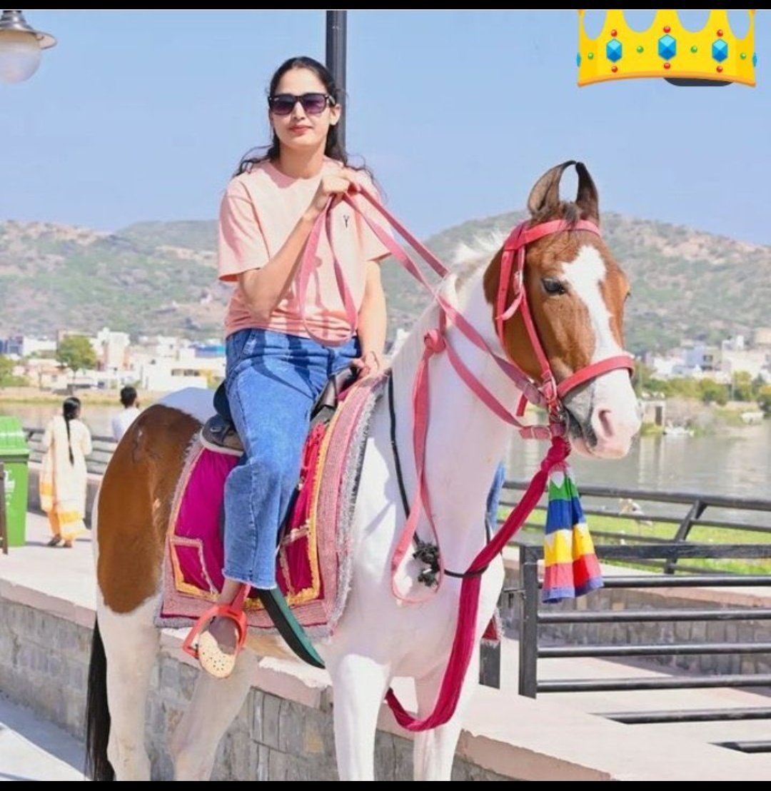 BalramBKN's tweet photo. Happy Birthday @Siya7232 ji 🥳🎉🎁🎉 https://t.co/6z3j2TAqby
