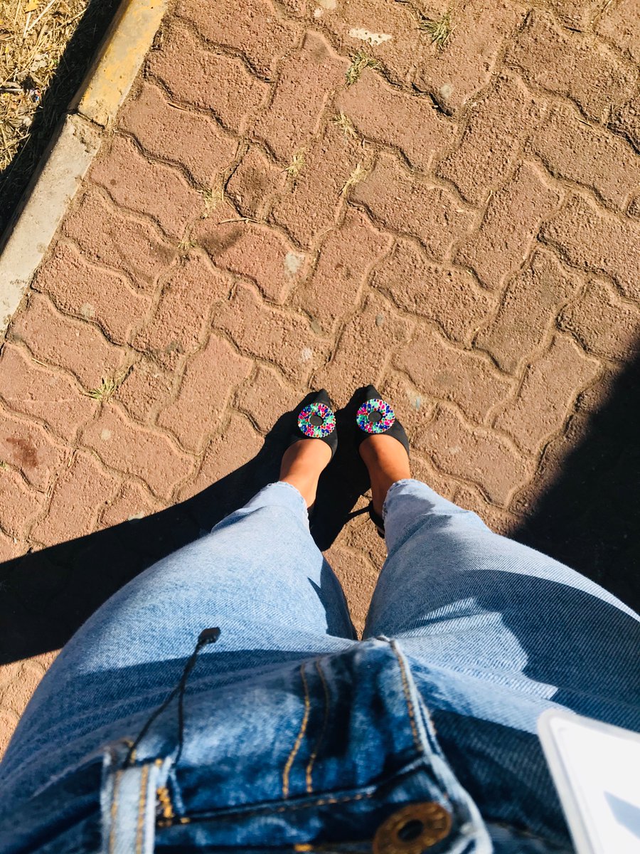AtlangThandiwe's tweet photo. Trying to be the best version of me everyday ❤️❤️ https://t.co/Ow1ZRfaFJK