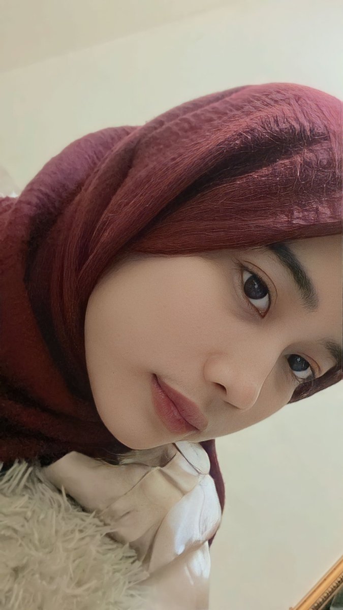 Melly tweet media