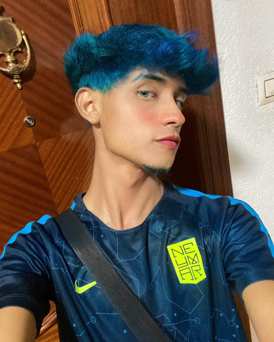 Y ahora azul 😎 si es que no paro