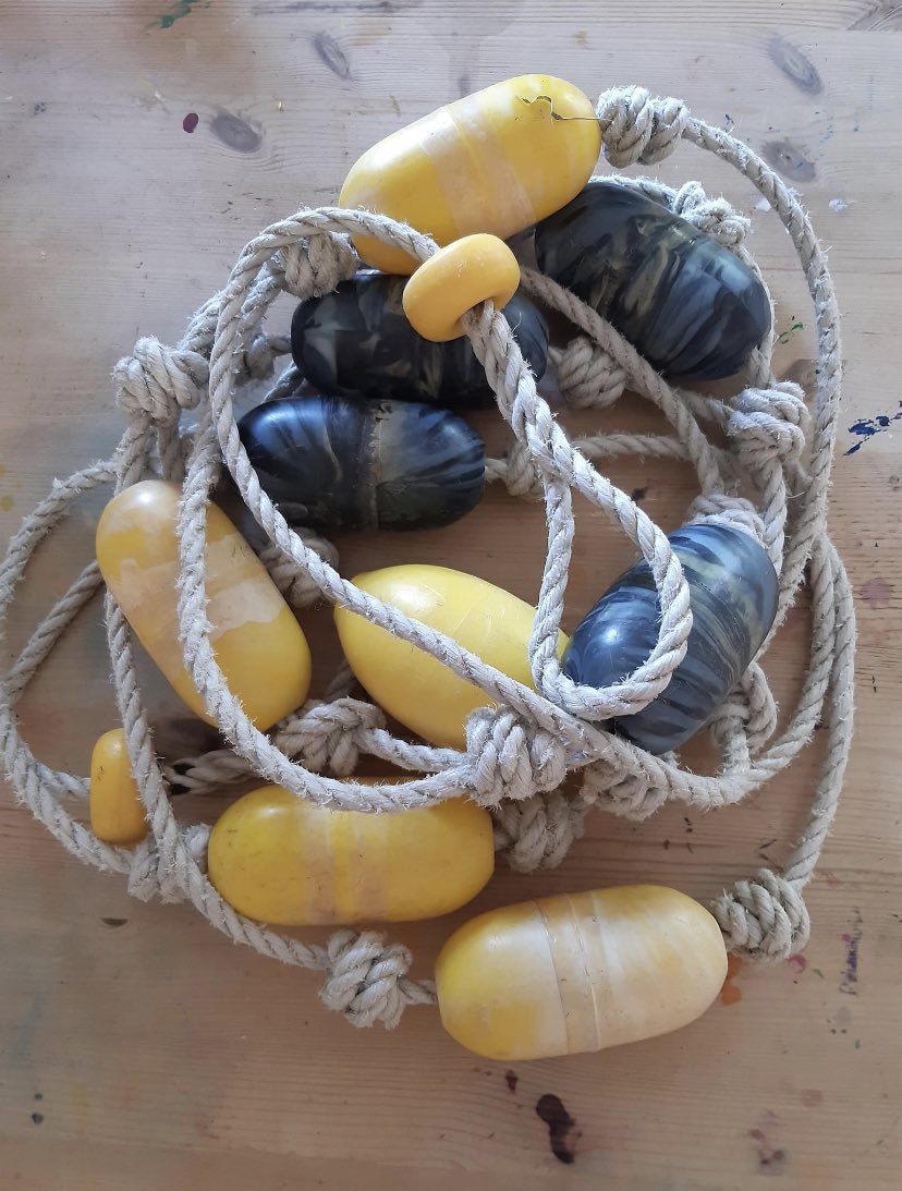 CornishSpliced's tweet photo. Day 2... We have been nominated by fellow a Cornish maker Sew with Indigo Blue Workshops to present one piece of our work for 10 days with a nomination of another maker to do the same.
#rePURPOSEDinCORNWALL #MakerFriends #HelloScotland! https://t.co/dmgMwZQye6