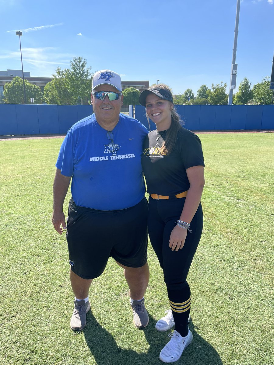Huge thank you to <a href="/MT_Softball/">Middle Tennessee Softball</a> for the amazing camp they put on yesterday! I had a great time learning more about the game and working with the players and coaches. Can’t wait to bring home what I’ve learned! @CoachPena_MTSU <a href="/JBMTSUsoftball/">Jeff Breeden</a> @AvaTepe34 <a href="/shelbyy_sargent/">Shelby Sargent</a>
