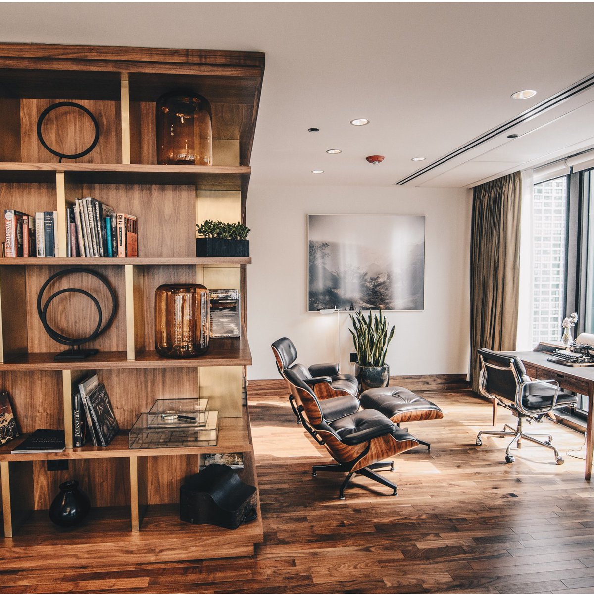 catskillliving's tweet photo. Is a home office important to you at all? 💼

Real Estate to Appreciate! https://t.co/Cz0zlSQQOP https://t.co/nrSXOTXh2A