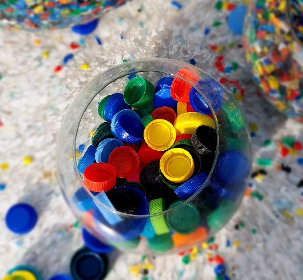 alejandrocsome's tweet photo. PROYECTO MUTAN: ¿Como transformar efectivamente el plastico en otro objeto? O mejor aun, en un material nuevo. Esta es la busqueda de MUTAN.

¿Cual es el impacto real, social y tecnologico, del reciclaje de desperdicios plasticos a escala INDUSTRIAL?https://t.co/XcsFMzuAwx https://t.co/sKdFaZeYqx
