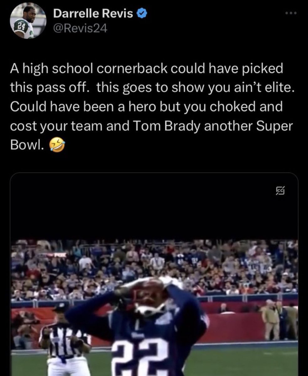 Darrelle Revis didn't hold back in this argument against Asante Samuel. 😂☠️, image size:983x1200