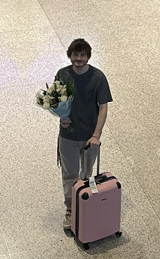 LadyCuppy's tweet photo. @EsfandTV https://t.co/ruLFFG4j0R
