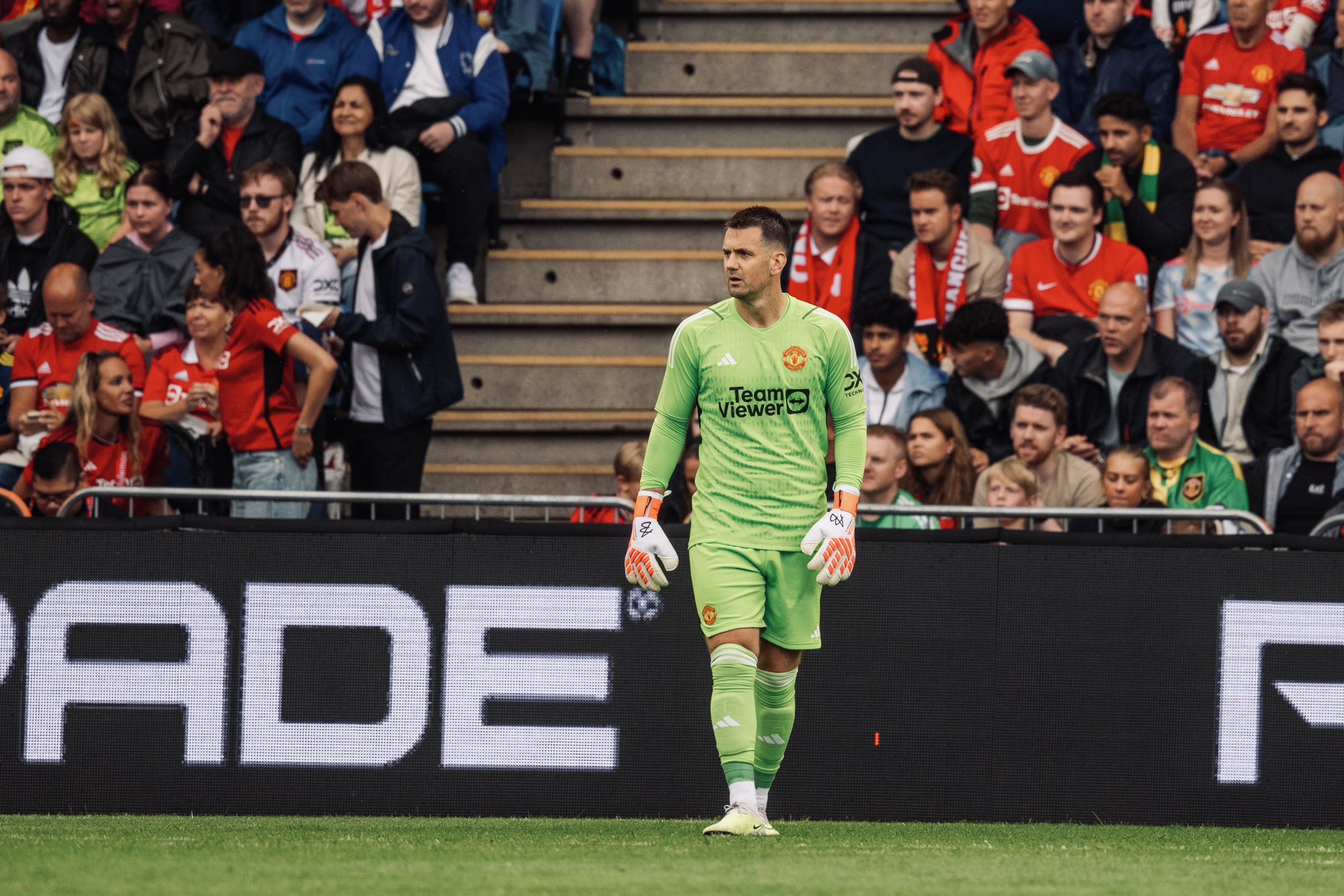 Tom Heaton pictured during today’s game v Leeds.