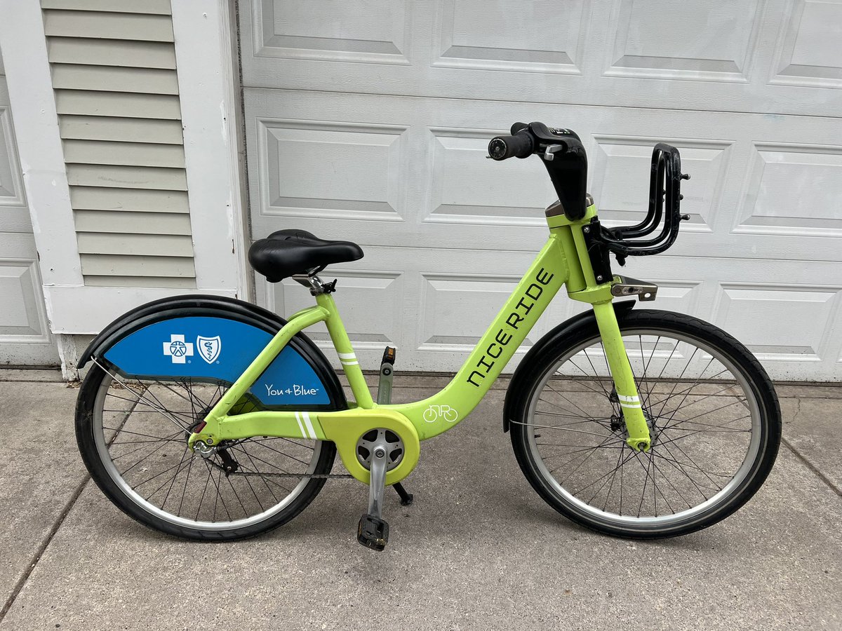 Laura Mitchell tweet media