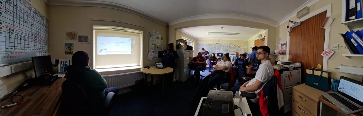 IMC_CentralMcr's tweet photo. Great seminar today Deconditioning and Falls webinar #MFTFrailtyWeek
@miss_cinders79 @mcrlco @karenth25653294 https://t.co/gdOl3D6b35