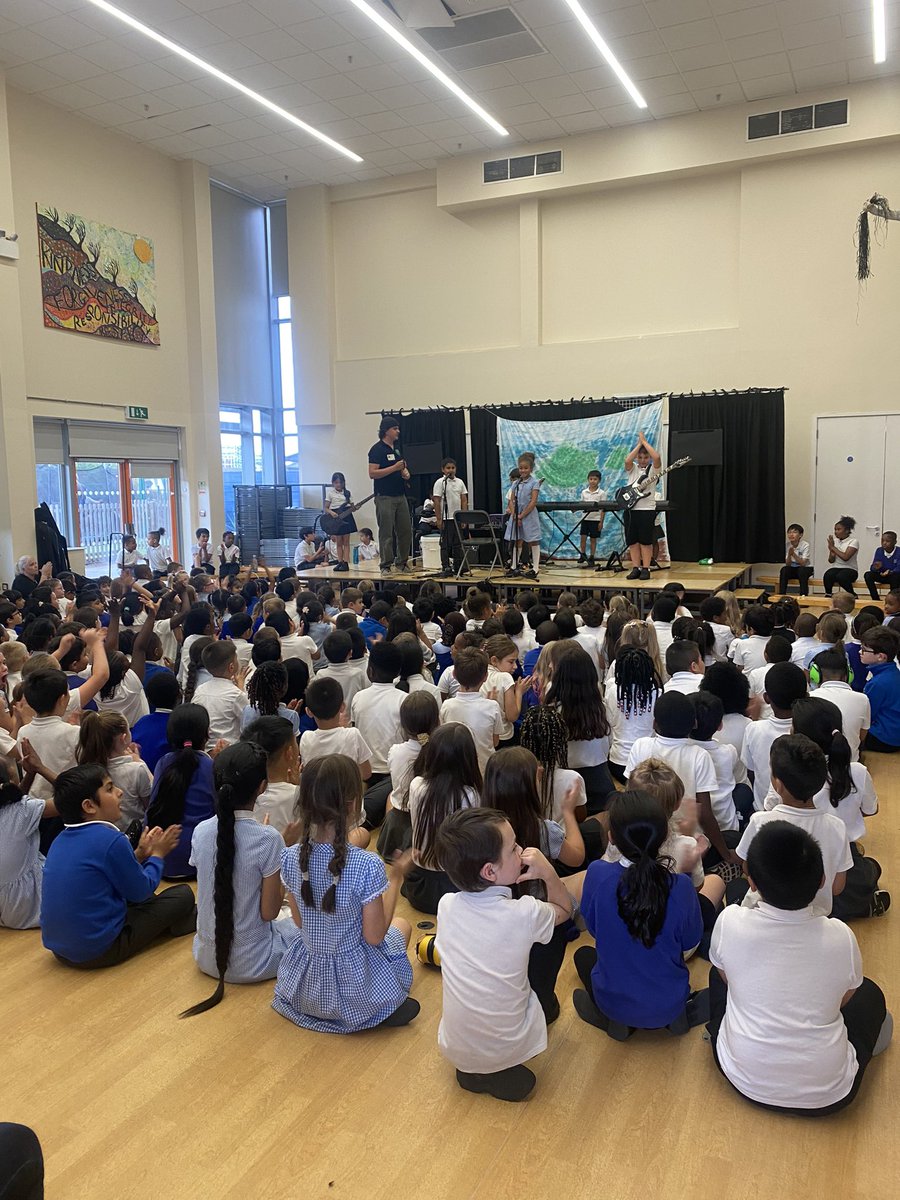 FoxfieldPrimary tweet media