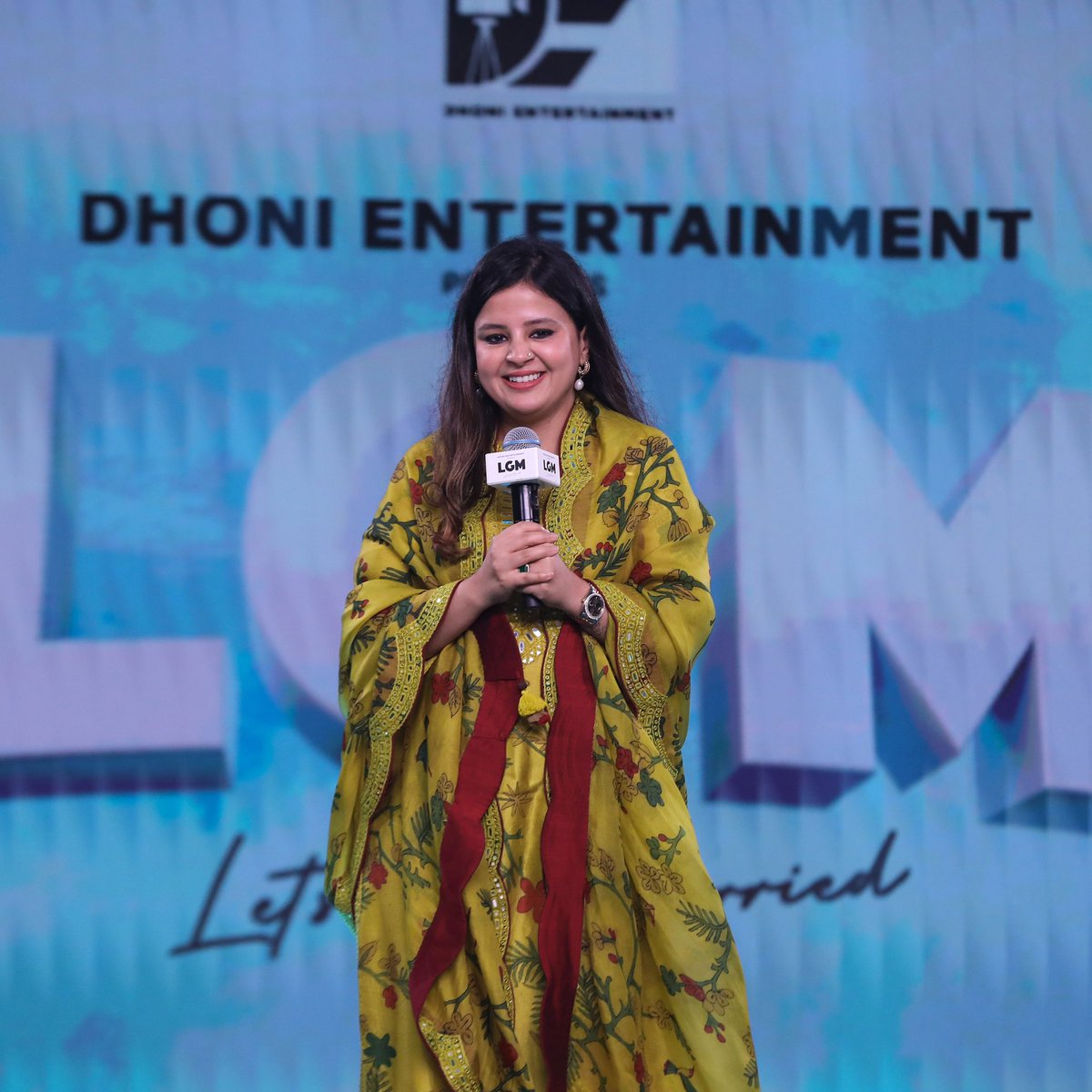 DhoniLtd's tweet photo. Laughter, humour, entertainment - Our Audio and Trailer launch had all the elements our film #LGM has! https://t.co/9wIgkzAyPV