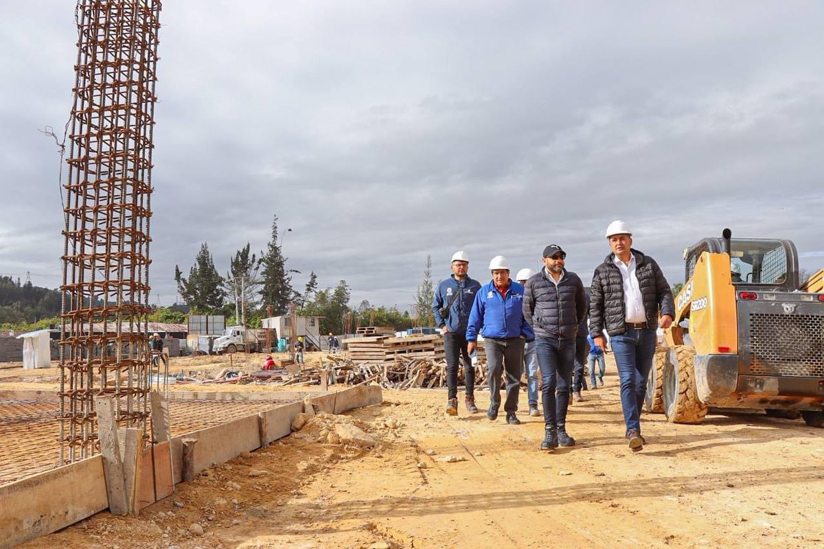 #Obras📷 || A toda marcha avanza la construcción de nuestro mega colegio en Puente de Piedra en Madrid Llegamos al 37% de avance de obra con 7 frentes de trabajo activos de manera simultánea.  $12 mil millones de inversión.