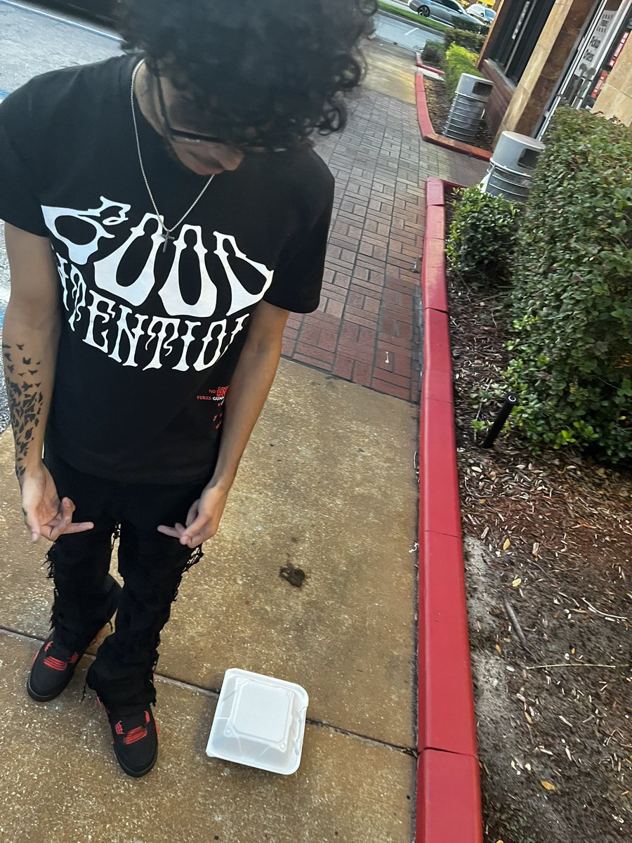 JayOsama tweet media