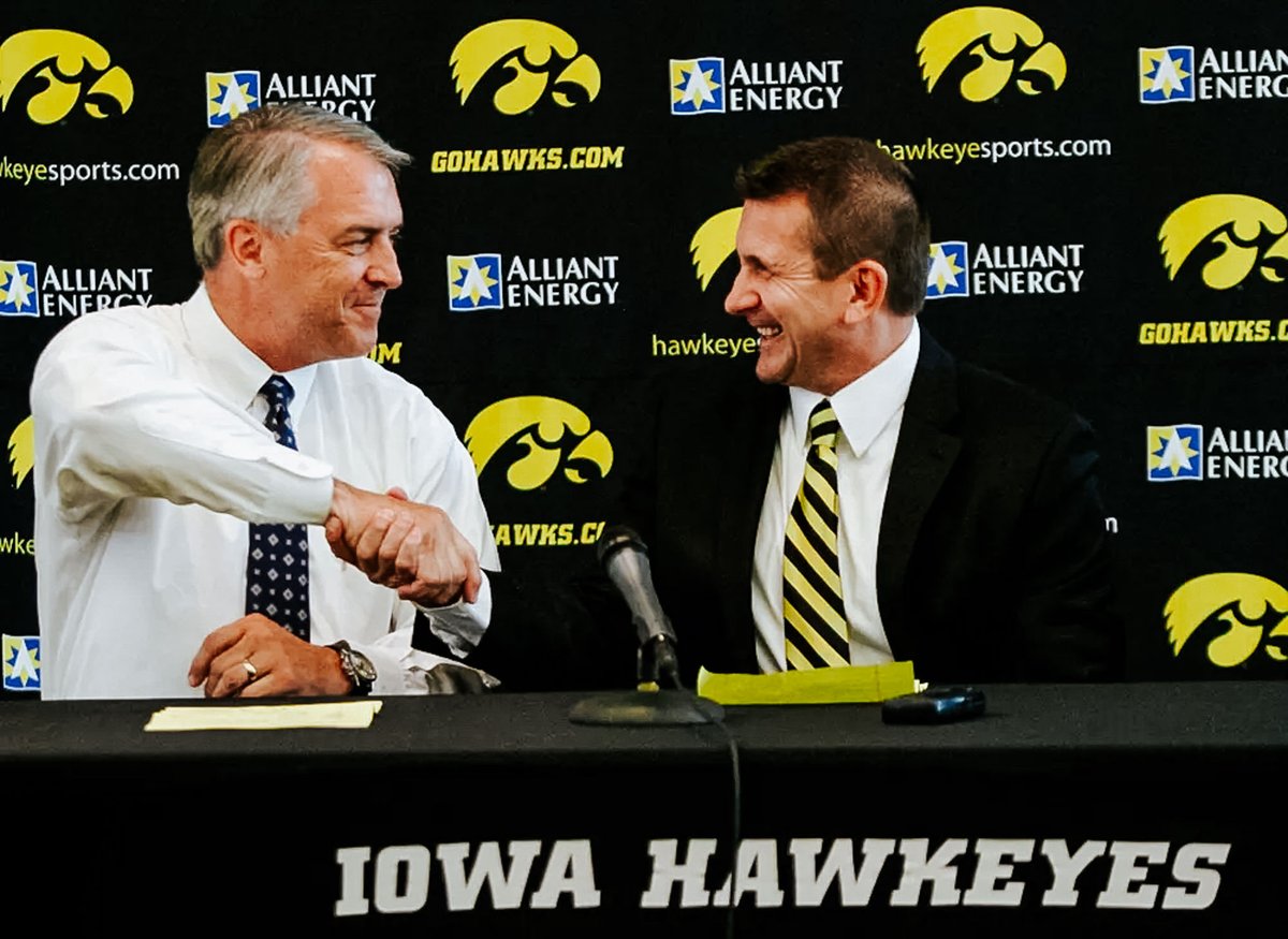 UIBaseball's tweet photo. 1️⃣0️⃣ years ago today @rheller21 was named the 20th head coach in program history. 

320 wins, 3 regionals, and a B1G Tournament title later we'd say that turned out alright! 

#Hellerball x #Hawkeyes https://t.co/Bl7btMl27a
