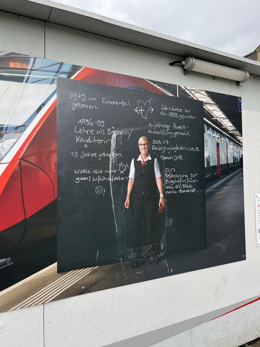 지나가다 스위스철도청이 소개와 구인광고를 크게 붙여놓은걸 봤는데 다양한 성별나이인종커리어의 직원들 이야기를 직접 적어놓은게 너무 좋아서 한참 봤다 제빵사를 13년 하다가 이제 새벽에 못 일어나겠네! 했다는 중년여성직원, 대학교에 들어갔다가 그만두고 직업학교를 통해 철도청에서 일하는