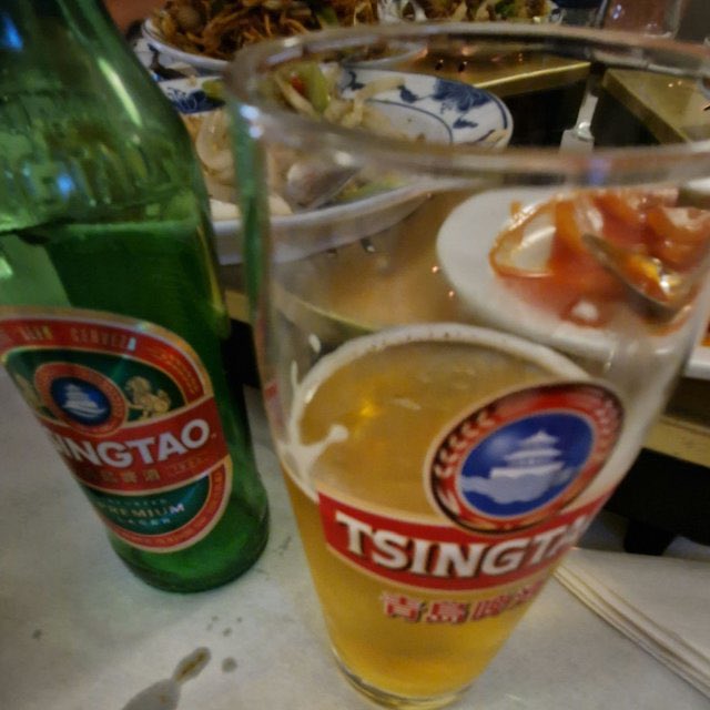 zhangyong02's tweet photo. tsingtao restock . time drunk and listen chinese opera ,. kanye west https://t.co/FNk1Y3CIe7