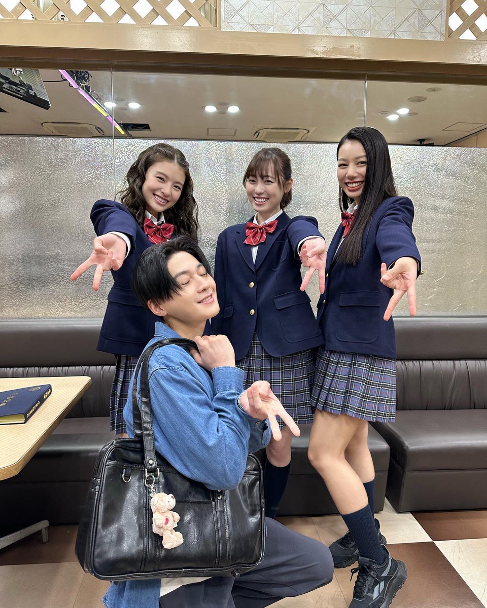 kzhknation's tweet photo. Babygirls https://t.co/qfxHTxfxK2