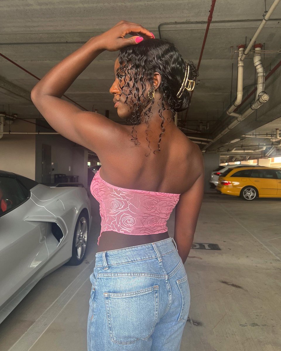 shellyypyt's tweet photo. &amp; im bad like da #barbie https://t.co/ktUsEfSXf4