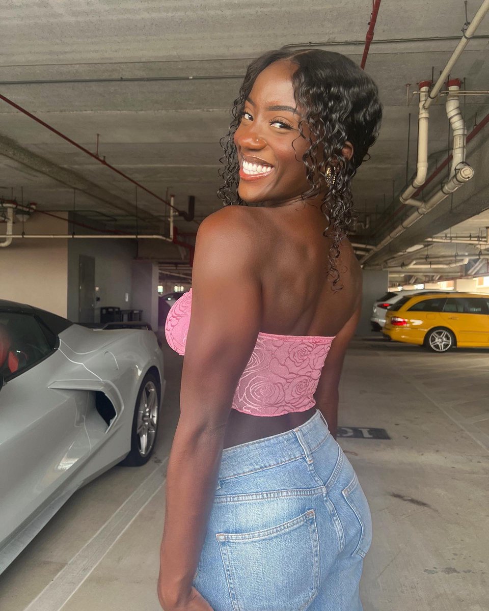 shellyypyt's tweet photo. &amp; im bad like da #barbie https://t.co/ktUsEfSXf4