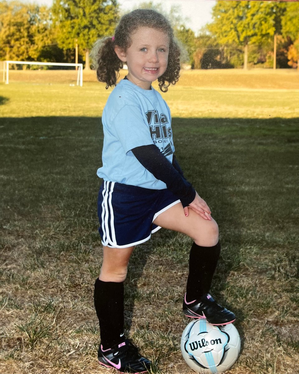 khcincynky's tweet photo. Taking it to the next level! Congratulations to KHE1 Cincinnati G05/06 member Maria Dilts on her commitment to @HopkinsWSoccer. We’re excited for you to continue your academic &amp; soccer journey! 👏🙌 #KingsHammer https://t.co/EHPAiATA1l