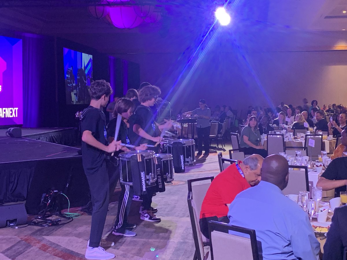 k84peace's tweet photo. Fantastic job today ⁦@TheMRHS⁩ Drumline!! Thank you for sharing your talent with the ⁦@NAFCareerAcads⁩ network!! #NAFNext https://t.co/zWqCniLw13