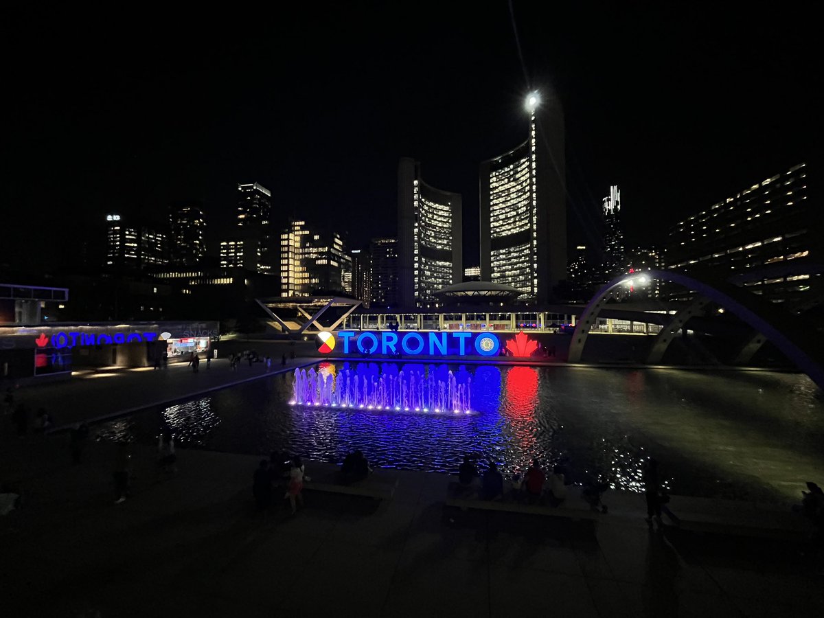 teemuvaht's tweet photo. Hello from Toronto! 🍁 I’m presenting a poster about our paper: Guiding Zero-Shot Paraphrase Generation with Fine-Grained Control Tokens tomorrow afternoon at *SEM. Come say hi if you’re around! #starsem #ACL2023 https://t.co/zOi6dVFK32