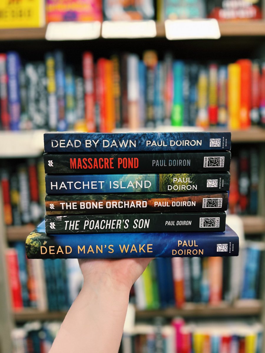 TONIGHT!

Edgar Award-winning author and Northshire staff and customer favorite @pauldoironbooks will return to Saratoga by popular demand to celebrate his fourteenth Mike Bowditch mystery “Dead Man’s Wake”!

6 PM with signing. For inquiries please email events@northshire.com