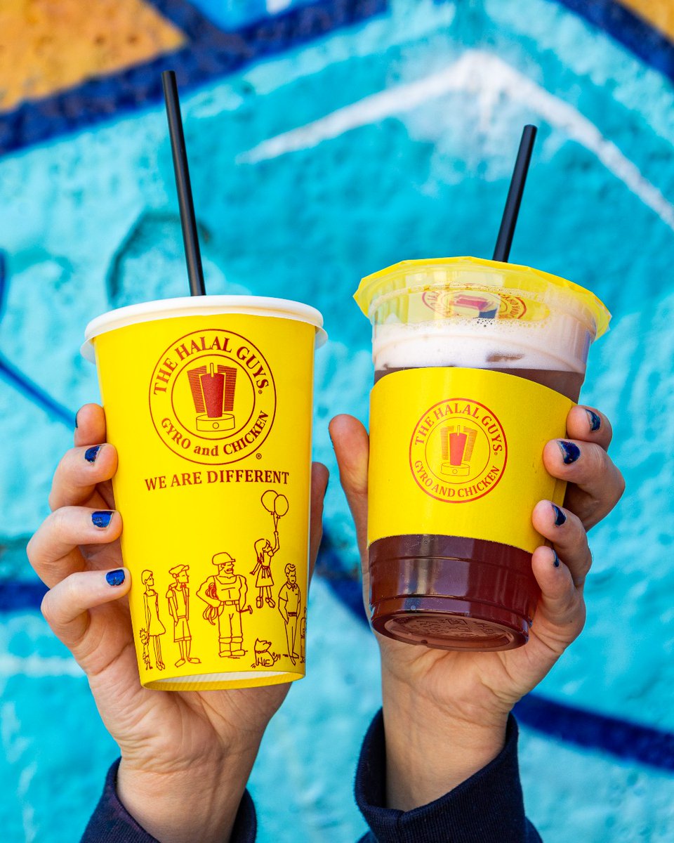 HalalGuys's tweet photo. 🥤Are you ready to wash down your platter with a refreshing beverage? Take your pick between a crisp soda or a flavorful craft beverage! Share your drink choices with us using
#thehalalguys, #botrista, and #drinks.
Let's quench our thirst in style! 🙌 https://t.co/wO0pkF3YWd