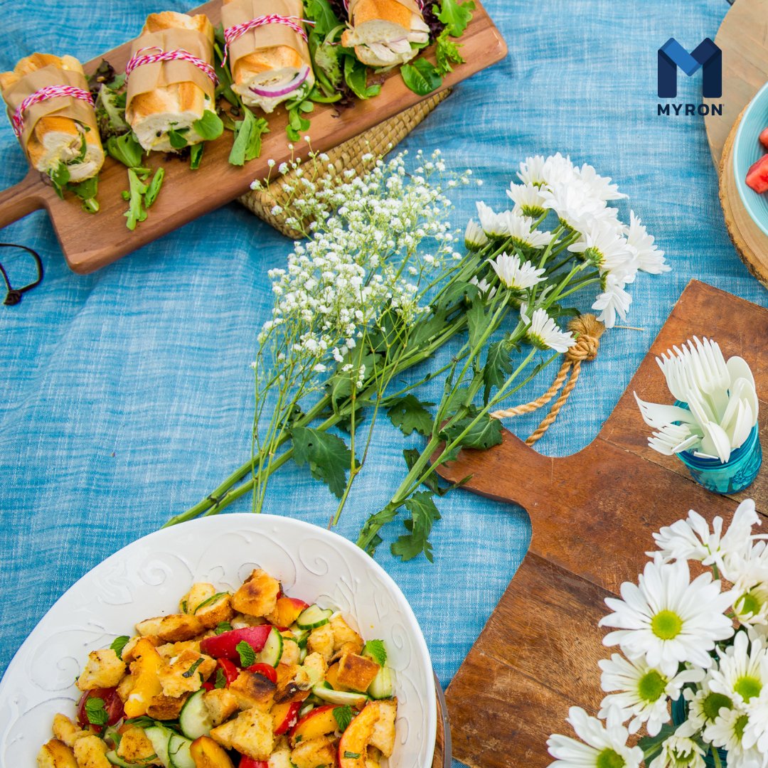 Myroncorpcanada's tweet photo. Picnicking season is in full swing and we've got the goods to make it an unforgettable day for your team or group event - from branded BBQ sets to customized lawn chairs! 

Get started at https://t.co/fiG62EBvSd https://t.co/0SPpEjWpOj